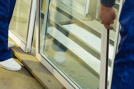 Commercial Glass Repair Technician in Rockledge, FL